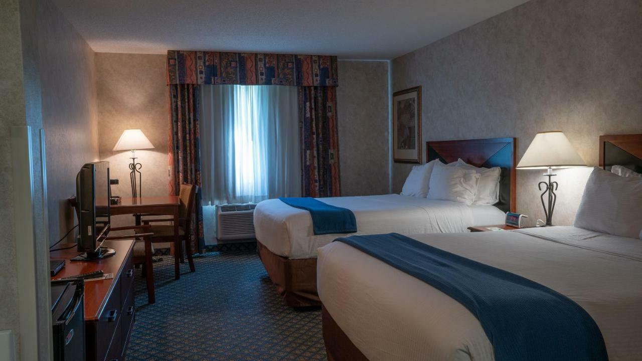 Miles City Hotel & Suites Esterno foto
